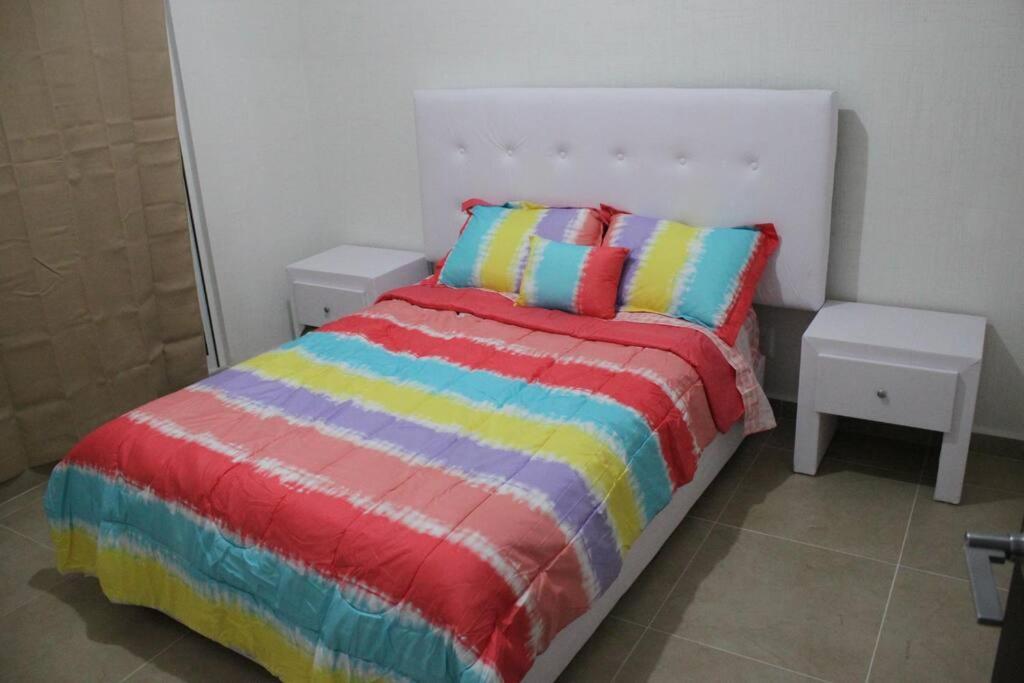 Ferienwohnung Depa De Playa C/Alberca Cerca De La 5A Avenida Playa del Carmen Exterior foto