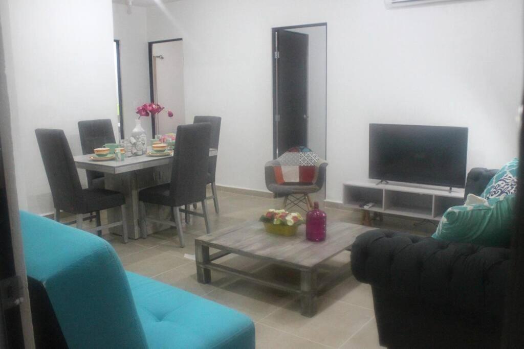 Ferienwohnung Depa De Playa C/Alberca Cerca De La 5A Avenida Playa del Carmen Exterior foto